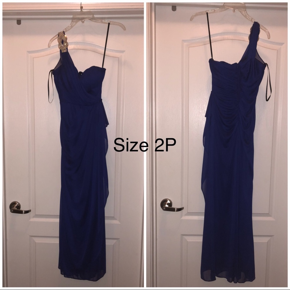 Blue dress
